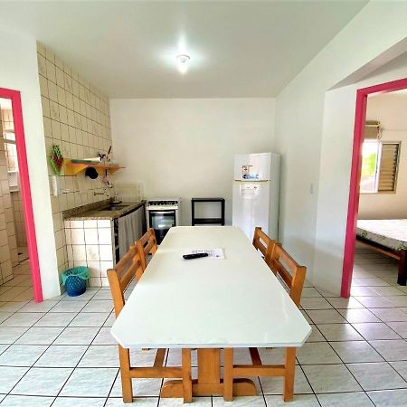 אובטובה Chales Sununga Flats A 1 Minuto Da Praia מראה חיצוני תמונה